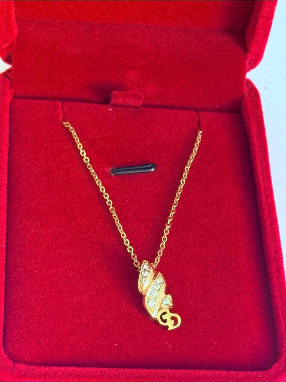 Christian Dior Vintage Crystal Swirl CD Logo Pendant Necklace 🌟 - Picture 7 of 11